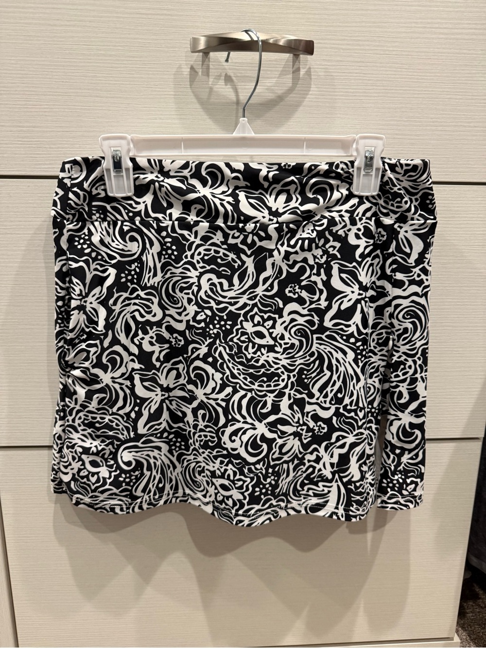 Aryeh Black and White Floral-Print Mini Skirt